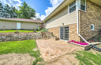 Photo 2 - Bloomington Family Home - Private Deck & Yard