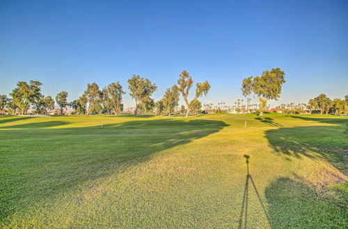 Photo 11 - Modern Serene Desert Oasis: Pool & Views