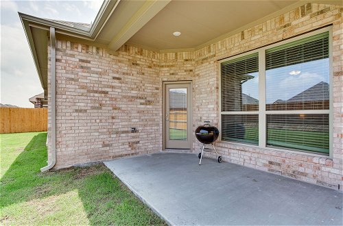 Foto 10 - Spacious Forney Home Rental w/ Game Room