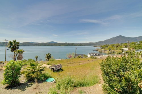 Foto 13 - Clearlake Vacation Rental w/ Nearby Lake Access