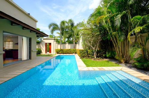 Foto 1 - Luxe 2br Pool Villa Walk to Bangtao Beach