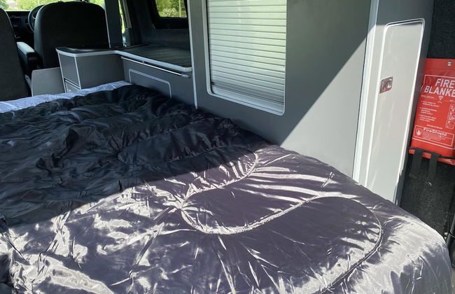 Inviting 2 bed Camper in Holyhead - Foto 2