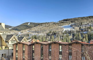 Foto 3 - Updated Condo: Walk to Vail Village & Ski Shuttle