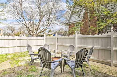 Photo 23 - Charming Oak Park Home w/ Private Fire Pit