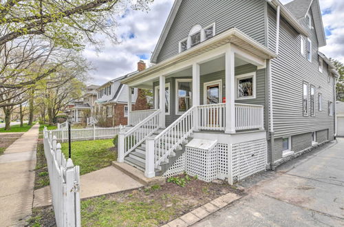 Photo 27 - Charming Oak Park Home w/ Private Fire Pit