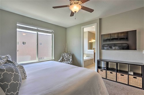 Photo 18 - Luxury Downtown Moab Townhome w/ Pool Access