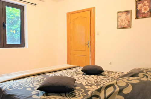 Photo 15 - Chic Flat Near Beach in Montenegro