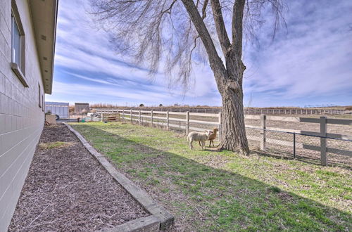 Foto 29 - Farmhouse w/ Game Room, 1 Mi to Lake Lowell