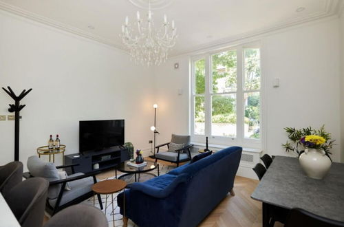 Photo 9 - The Crystal Palace Wonder - Lovely 2bdr Flat With Parking