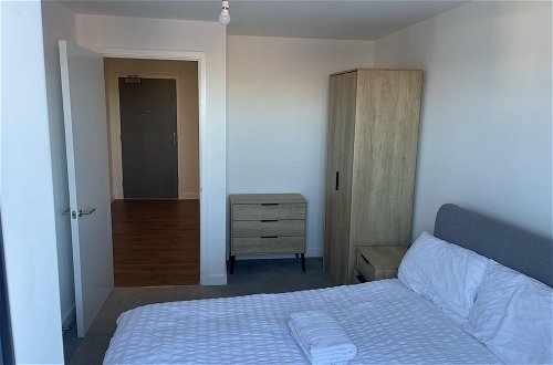 Foto 4 - Salford City Retreat - Modern 2 Bedroom Apartment