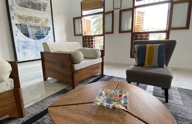 Tarawanda House - Photo 9