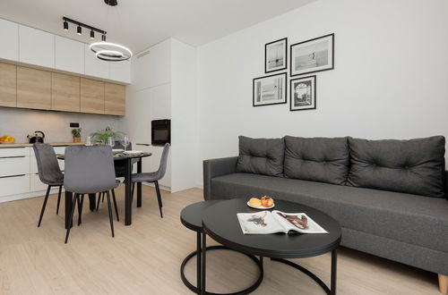 Photo 1 - Apartament Jutrzenki Warsaw by Renters