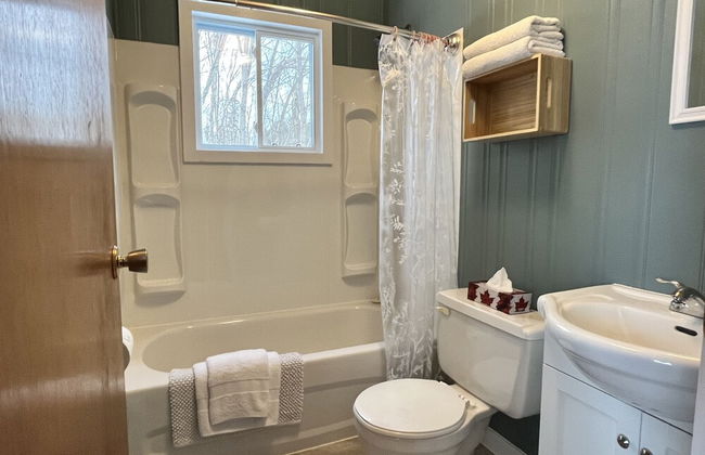 Staying by the Lakeside Cottages - Photo 52