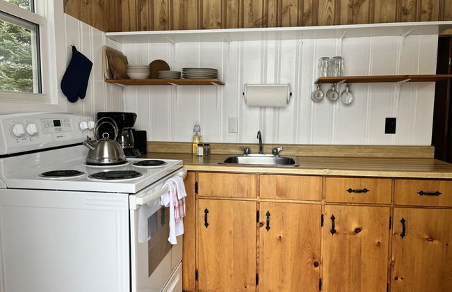 Staying by the Lakeside Cottages - Photo 19