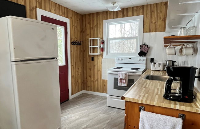 Staying by the Lakeside Cottages - Photo 16