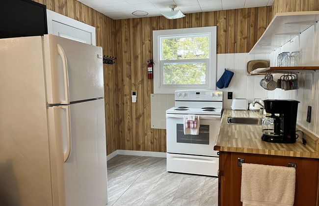 Staying by the Lakeside Cottages - Photo 18