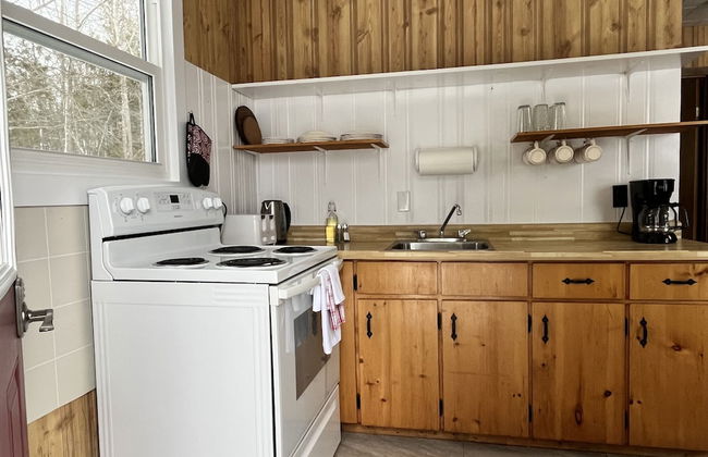 Staying by the Lakeside Cottages - Photo 15