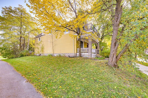 Photo 13 - Family-friendly Milwaukee Home w/ Deck Near Uwm