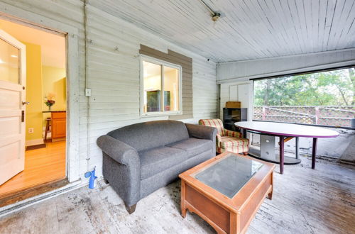 Photo 16 - Family-friendly Milwaukee Home w/ Deck Near Uwm