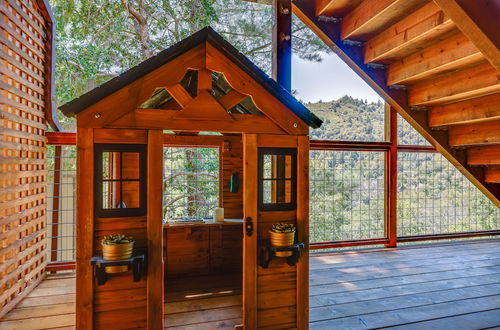 Photo 2 - Unique Larkspur Cabin w/ Treetop Mountain Views