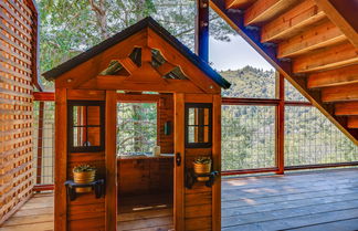 Foto 2 - Unique Larkspur Cabin w/ Treetop Mountain Views