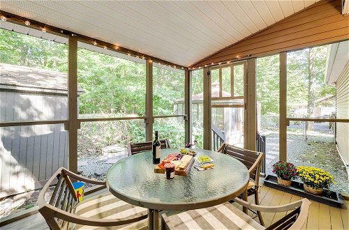 Photo 10 - Tobyhanna Cottage w/ Screened-in Porch & Fire Pit