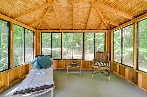 Photo 24 - Tobyhanna Cottage w/ Screened-in Porch & Fire Pit