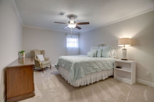 Photo 21 - Spacious Houston Home < 3 Mi to NRG Stadium