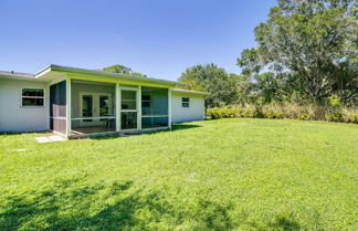 Photo 2 - Dog-friendly Vero Beach Retreat w/ Porch & Grill