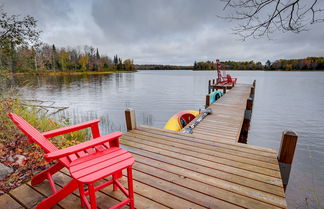 Foto 1 - Lakefront Presque Isle Cabin w/ Private Dock