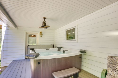 Photo 32 - Spacious & Secluded Shook Home w/ Private Hot Tub
