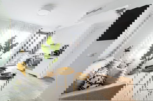 Photo 20 - Color Apartments by Olala Homes