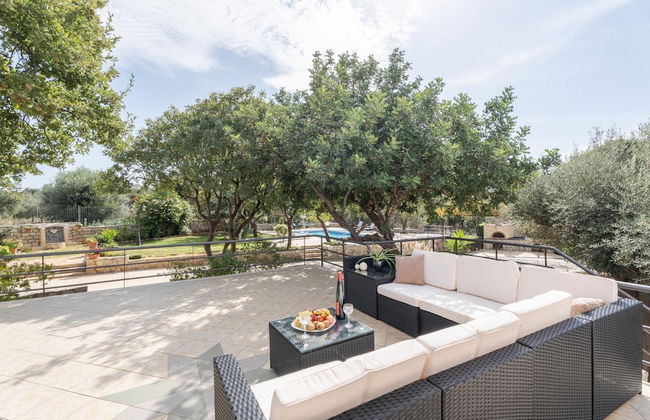 Villa Archodia - With Private Pool - Foto 3