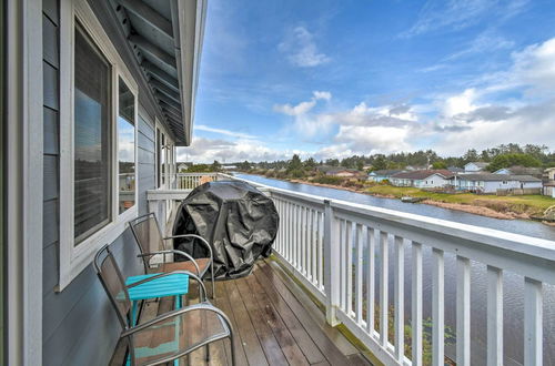 Photo 23 - Pet-friendly Vacation Rental in Ocean Shores