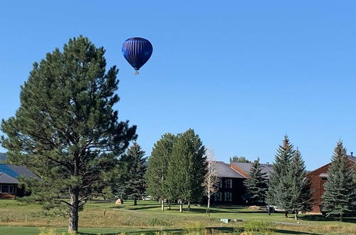 Foto 9 - Cozy Home w/ Mountain, Lake & Golf Course Views