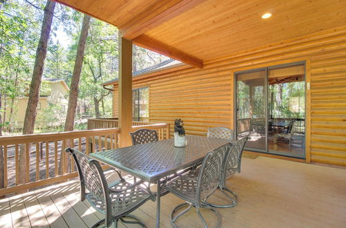 Photo 25 - Pinetop Rental Cabin w/ Deck & Grill