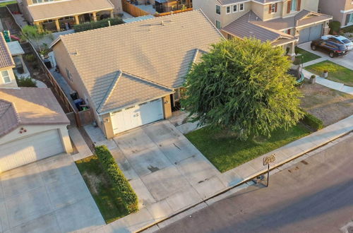 Foto 20 - Spacious Bakersfield Home w/ Outdoor Pool