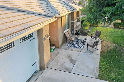 Photo 9 - Spacious Bakersfield Home w/ Outdoor Pool