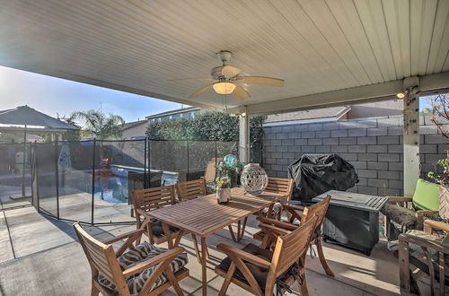 Photo 11 - Spacious Bakersfield Home w/ Outdoor Pool