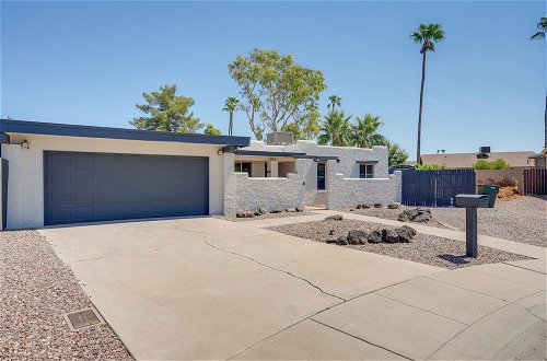 Foto 5 - Home W/pool, Patio, & Grill: 10mi to Camelback Mtn