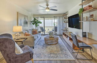 Photo 1 - Chic Scottsdale Condo ~ 1 Mi to Old Town