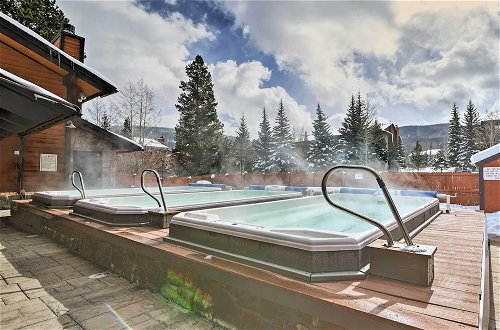 Foto 8 - Walkable Frisco Condo: Mtn Views & Shared Hot Tub