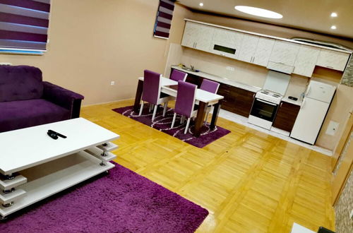 Foto 7 - Stunning 2-bed Apartment in Sarajevo