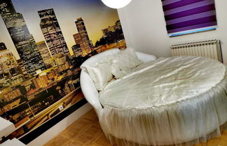 Photo 2 - Stunning 2-bed Apartment in Sarajevo