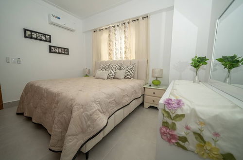 Foto 4 - Featuring City Views, 1Br Downtown Stylish 2 Bt Sleeps 2 +wifi+ Gym + Cine 2C