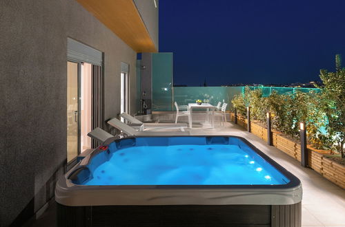 Photo 20 - Rhodes Skyline Suite With out Door Jacuzzi Sea View