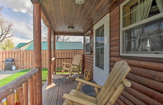 Photo 3 - Cozy Augusta Cabin w/ Grill - Walk to Main St