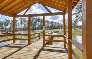 Foto 1 - Pet-friendly Lakehouse: View Tower + Fire Pit