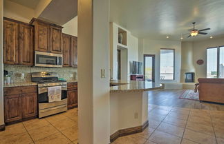 Foto 3 - Alto Townhome w/ Patio, 19 Mi to Ski Apache