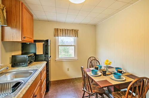 Photo 8 - Pet-friendly Branford Apt - 10 Min Walk to Beach